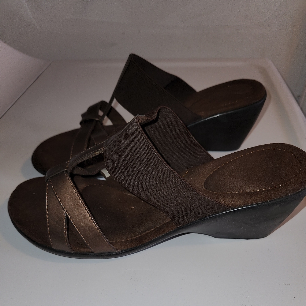 Brown Dexflex Wedges